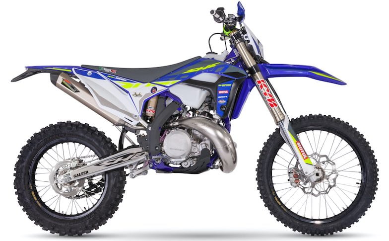 Side view of the third best trail dirt bike Sherco SE-300