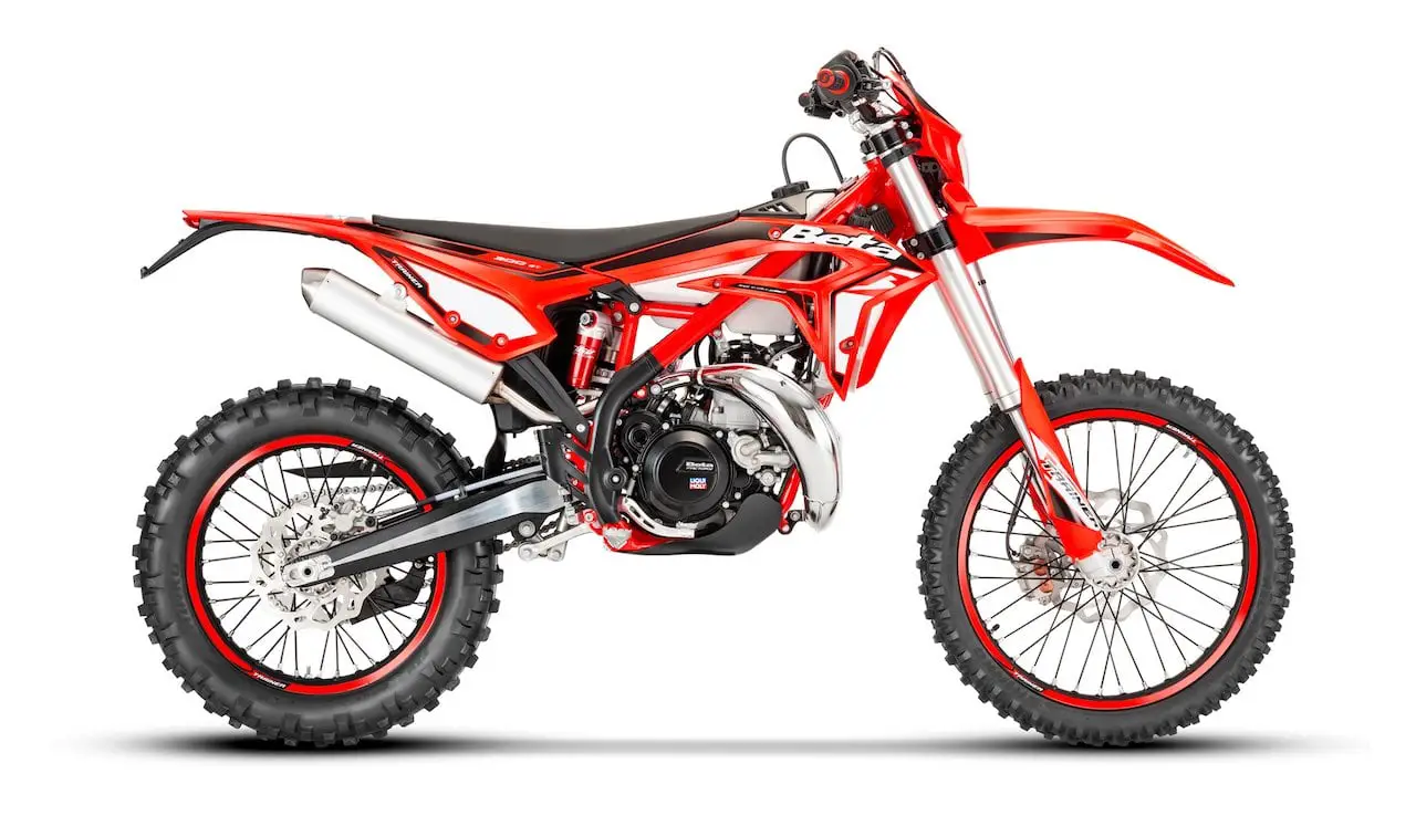 Side view of the best trail dirt bike for women Beta Xtrainer