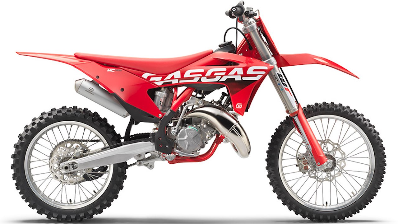 GasGas MC 125 on a factory floor on a white background